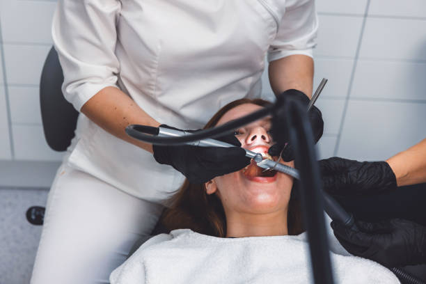 Best Dentist Open Late Near Me  in Bolindale, OH